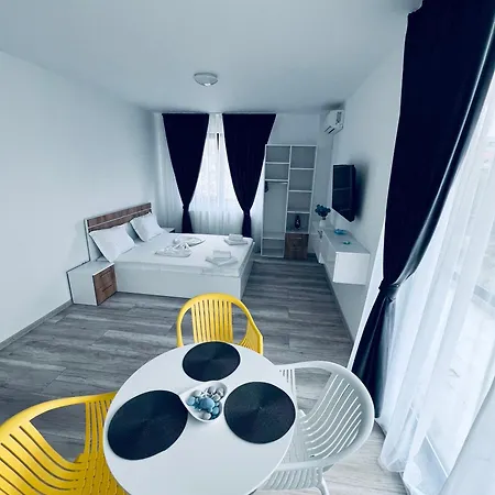 Апартаменты Sea Panorama Нэводари