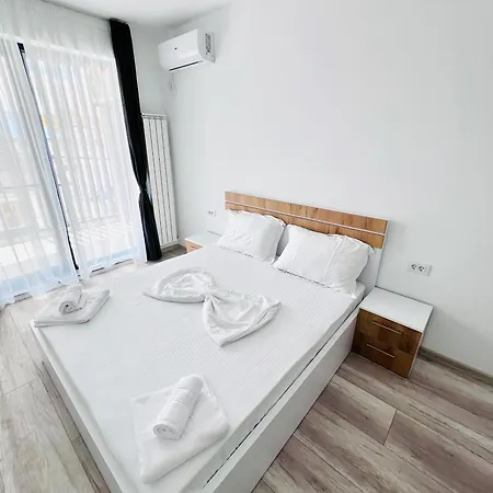 Апартаменты Sea Panorama *